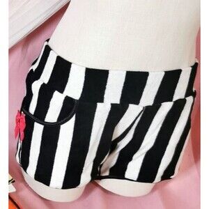 Glamorous Jane Shorts Size Women's Sz Small Black Striped Gyaru Gal Kawaii Style